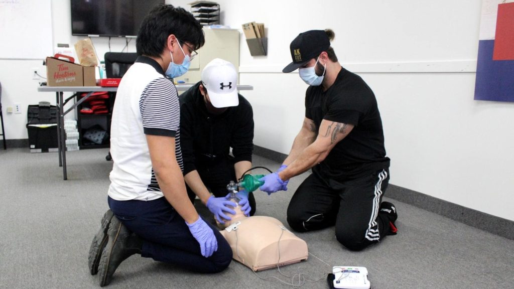 why healthcare professionals need bls certification