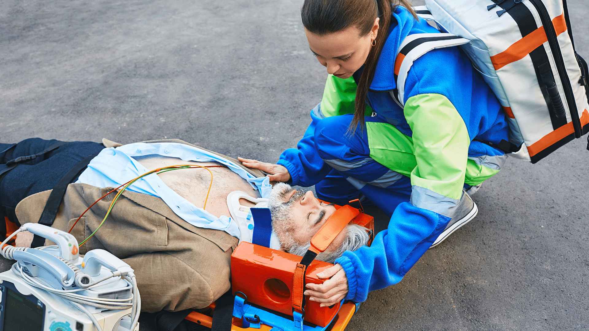 First aid for neck injury