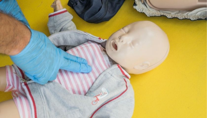 Glendale private first aid CPR training